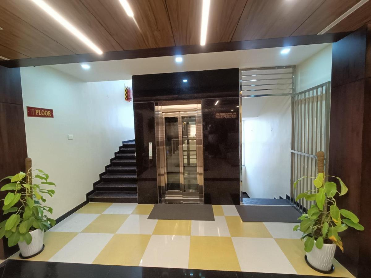 Sri Aswin Grand Hotel Namakkal Ngoại thất bức ảnh