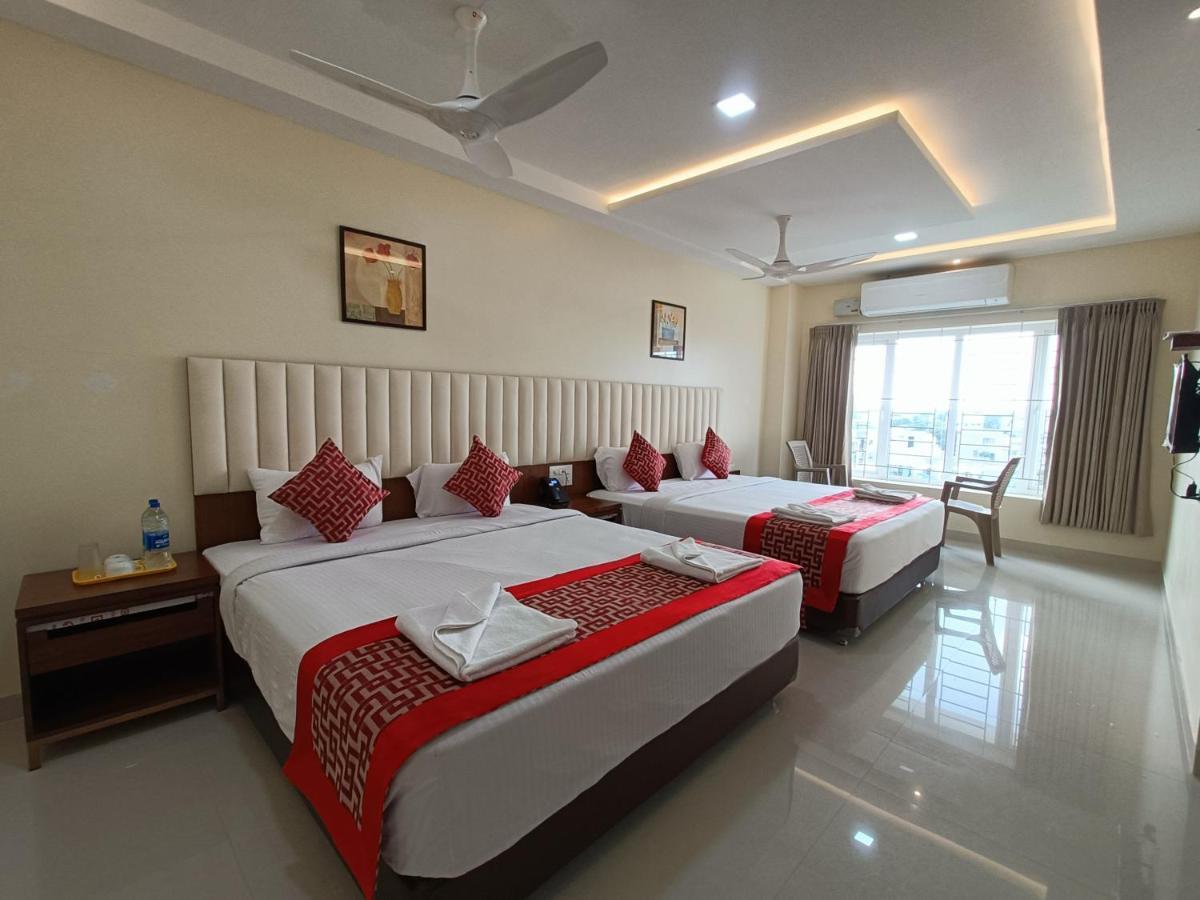 Sri Aswin Grand Hotel Namakkal Ngoại thất bức ảnh