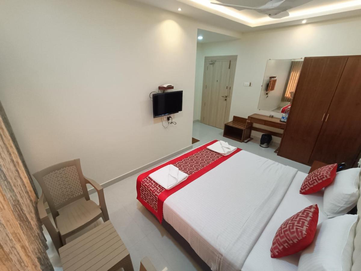 Sri Aswin Grand Hotel Namakkal Ngoại thất bức ảnh