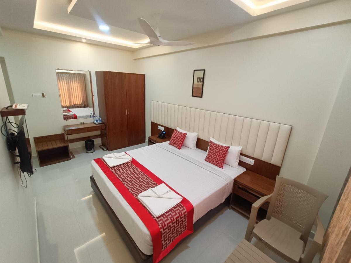Sri Aswin Grand Hotel Namakkal Ngoại thất bức ảnh
