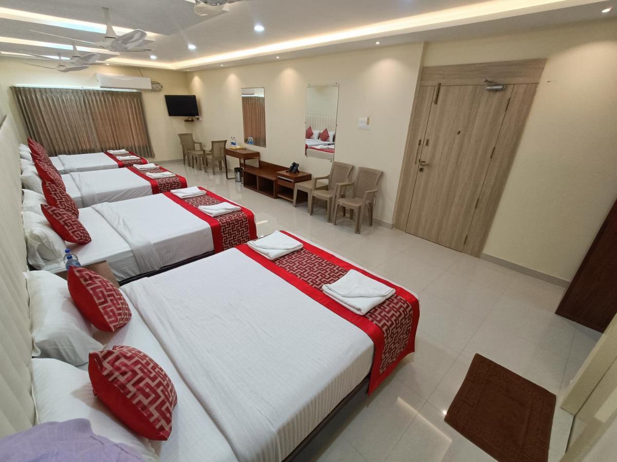 Sri Aswin Grand Hotel Namakkal Ngoại thất bức ảnh
