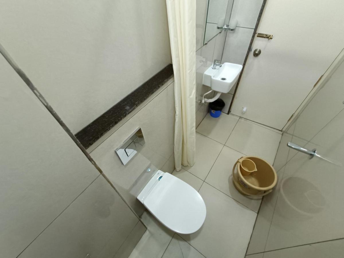 Sri Aswin Grand Hotel Namakkal Ngoại thất bức ảnh